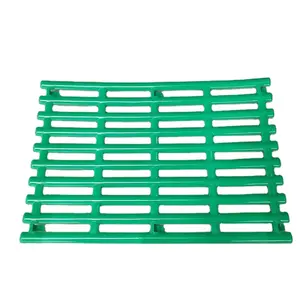 green color 273*395mm plastic rabbit slat floor , rabbit hook slat