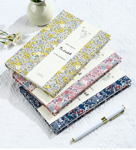 Cuaderno <span class=keywords><strong>de</strong></span> tela floral A5 <span class=keywords><strong>de</strong></span> tapa dura, diario con motivos <span class=keywords><strong>de</strong></span> flores y pájaros, cuaderno con líneas horizontales <span class=keywords><strong>de</strong></span> Strawberry Thief - Product Image 5