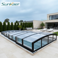 Couverture de piscine à lattes en Polucarbonate électrique personnalisée professionnelle OEM/ODM couvertures de piscine de véranda extérieure pour piscines creusées