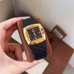 <span class=keywords><strong>Orologio</strong></span> da <span class=keywords><strong>donna</strong></span> <span class=keywords><strong>vintage</strong></span>, <span class=keywords><strong>orologio</strong></span> al quarzo, <span class=keywords><strong>cinturino</strong></span> in vera <span class=keywords><strong>pelle</strong></span>, lusso discreto, elegante, personalizzato e audace <span class=keywords><strong>orologio</strong></span> da polso - Product Image 3