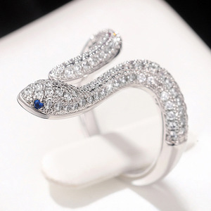 Anello a Forma di U con Pavé di Diamanti per Donne, Gioiello da Dito Regolabile di Lusso alla Moda - Product Image 4