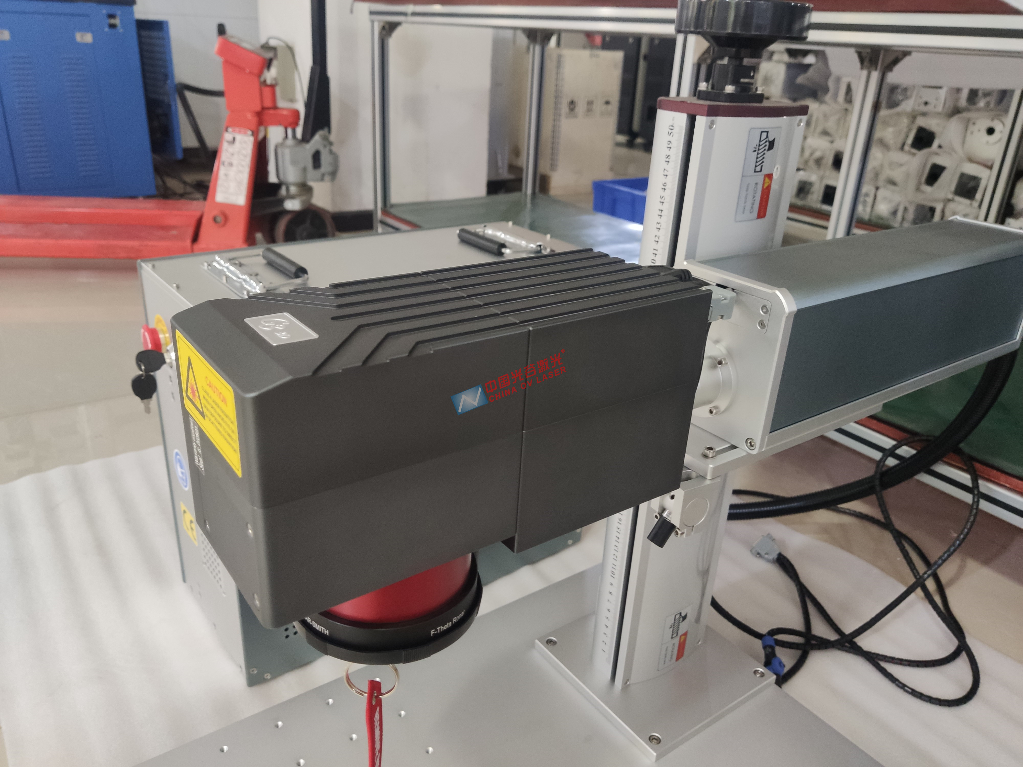 50W 60W 100W 3d dynamic deep curve engraving me<i></i>tal fiber laser machine 3D mopa jpt laser engraver