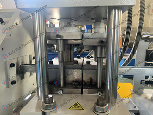 Thép ánh sáng thép <span class=keywords><strong>Keel</strong></span> máy theo dõi dòng ánh sáng thép Stud khung hình thức máy để làm cho vách thạch cao hồ sơ - Product Image 6