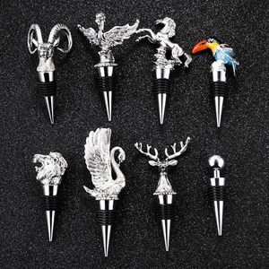 Bouchons de bouteille de <span class=keywords><strong>vin</strong></span> personnalisés en métal réutilisables, créatifs, en forme d'animaux 3D, pour bière et spiritueux, avec bouchons en liège exquis - Product Image 5