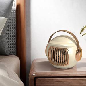 Nouveau <span class=keywords><strong>500W</strong></span> Portable Céramique Chauffage D'espace Intérieur <span class=keywords><strong>Petit</strong></span> Sûr Silencieux Rapide Chauffage pour Bureau Ménage Utilisation De Bureau Main Chauffe Machine - Product Image 6