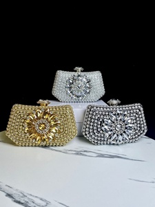 Pochette de soirée personnalisée avec strass, sac à main scintillant pour femme, pochette de bal à paillettes et strass, pochette de soirée élégante - Product Image 2
