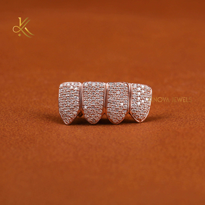 Dientes de diamantes de lujo de moda Grillz hechos a mano con diamantes de moissanita en plata de ley 925 joyería de boca perfecta para estilo urbano - Product Image 1