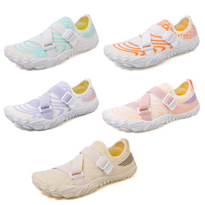 Zapatos de Agua Unisex con Parte Superior de Malla, Suela de Goma Antideslizante, Punta Cerrada, Secado Rápido, para Playa, Verano, Natación y Senderismo - Product Image 1