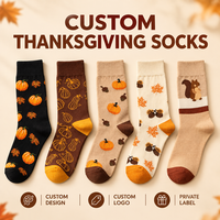 Chaussettes personnalisées pour Thanksgiving, motif citrouille, feuille d'érable, écureuil, chaussettes décontractées pour cadeau de fête, étiquette privée