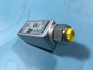 Controlador Hidráulico SCPSD-100-04-27 BSPP con Rosca Interna, Pintado en Zinc, Fundido a Presión, Z 410, en Stock - Product Image 1