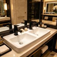 Robinet de lavabo de salle de bain en acier inoxydable 201 à poignée unique, design moderne, pour salle de sport, cuisine, intérieur, mitigeur eau chaude et froide