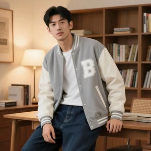 Nueva Chaqueta de Béisbol a Cuadros en Color Gris-Lazúro para Hombre con la Letra "B" y Corte Holgado Informal - Product Image 2