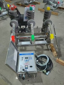 สวิตช์ไฟฟ้าแบบสุญญากาศสำหรับใช้งานกลางแจ้ง รุ่น LW7-40.5AG2 พร้อมฉนวนกันไฟฟ้าด้วยก๊าซ SF6 สำหรับอุปกรณ์ไฟฟ้าแรงกลางในสถานีไฟฟ้าย่อย - Product Image 6