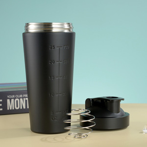 High Quality 750ml Eco-Friendly Plastic <b>Protein</b> Powder for with Lid Gym Nutrition Blender Cup - Product Image 4
