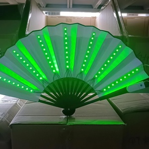 Éventail à main LED en tissu de bambou de 33cm pour soirée dansante Éventail pliant Rave lumineux - Product Image 4