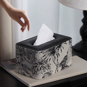 Porta Servilletas de Lujo Moderno con Apertura Magnética en la Parte Inferior, Elegante Porta Servilletas de Cuero PU con Opción de Logotipo Personalizado FRINS - Product Image 2