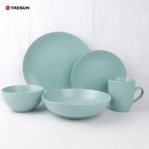 <span class=keywords><strong>Vajilla</strong></span> de lujo con efecto en relieve, <span class=keywords><strong>vajilla</strong></span> de cerámica de color rojo, blanco <span class=keywords><strong>y</strong></span> azul, nuevo diseño, 2023 - Product Image 6