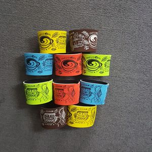 Soporte rechoncho de neopreno personalizado con enfriador de latas impreso por sublimación y funda para taza de café para aislamiento de bebidas y uso en exteriores - Product Image 6