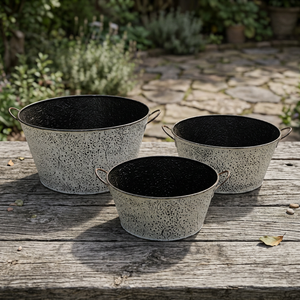 Ensemble de 3 refroidisseurs à vin et bacs à glace modernes en fer galvanisé, durables et luxueux - Product Image 1