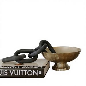 Décoration murale rectangulaire Art Déco personnalisée en bois noir poli, faite à la main, écologique, 4 pièces, avec chaîne, pour mariage et printemps - Product Image 1