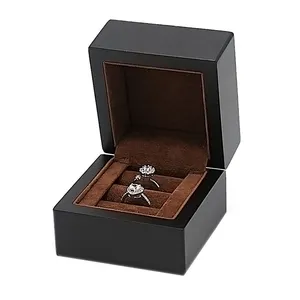 Custom Black Cheap Antique Square 2 Double Wooden Ring Jewelry Box for Lovers