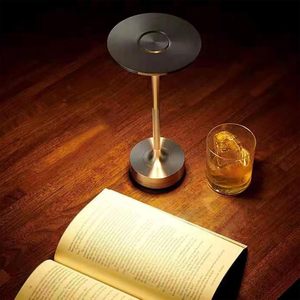Lampe de bar sans fil rechargeable LED nordique en gros, lampe de table de nuit de luxe rechargeable pour restaurant - Product Image 5