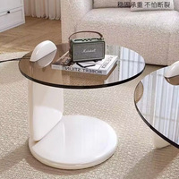 Table d'appoint ronde en verre de style nordique moderne et minimaliste, petite table basse tendance pour salon, décoration créative pour la maison