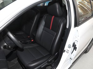 Toyota <span class=keywords><strong>Yaris</strong></span> Usata Automatica 2017-2022, Guida a Sinistra, Disponibile, Auto Usata in Buone Condizioni - Product Image 6