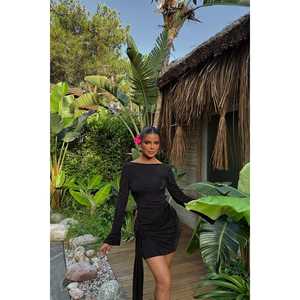 Robe noire à manches longues avec détails roses, technique crochetée, taille empire, volants, en spandex, taille XL, pour les fêtes et clubs au printemps et en automne - Product Image 5