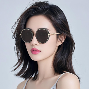 แว่นกันแดดผู้หญิง Dilisha กรอบสีดำ TR90 เลนส์โพลาไรซ์ TAC ป้องกันรังสียูวี 400 แบบที่ 3 บรรจุกล่อง - Product Image 3