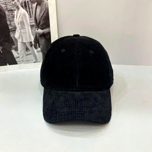Gorra de béisbol de pana con logo y color ajustables, estilo desestructurado de 6 paneles y perfil bajo para invierno y actividades al aire libre, hecha en Vietnam. - Product Image 3
