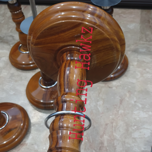 Juego de bloques de madera de cetrería portátil al por mayor placa superior de 6 pulgadas con bloque de tres piezas de césped artificial original - Product Image 1