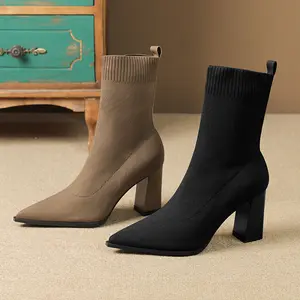 Sepatu bot pergelangan kaki wanita, Kasut kaus kaki pendek rajut melar Musim Dingin hak Chunky Fashion musim gugur dan dingin