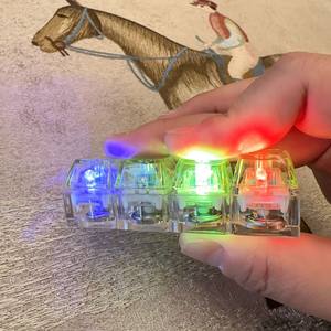 Cat Xiaoqi - Llavero con interruptor mecánico de 4 teclas, juguete de plástico para aliviar el estrés, para entusiastas de los teclados - Product Image 3