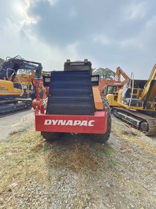 Gran Descuento en Máquina Usada, Aplanadora de Carreteras Dynapac CA25D/CA301D/CA251D de un Solo Tambor, 110kw de Potencia con Bomba de Motor, Excelente Rendimiento - Product Image 6