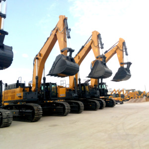 Excavadora de Orugas Grande de 70 Toneladas, Modelo XE700D, para Minería, con Motor de Alta Potencia y Control PLC, 1 Año de Garantía, en Oferta - Product Image 3
