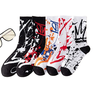 Herfst Wintersportsokken Lange Buis Crew Hoge Top Trendy Gekamde Katoenen Inkt Tie-Dye Outdoor Paar Street Fashion Met Body Logo - Product Image 1