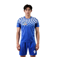 Hochwertige Atmungsaktive Bedruckte Fußballtrikots Team-Logos Personalisierte Spielernummern Kurzarm Schnelltrocknend Schnelle Lieferung Events Vereine