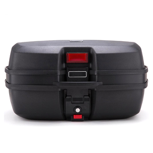 45L PP 防水硬壳顶箱，可容纳两顶全盔，带安装底座支架 - Product Image 4