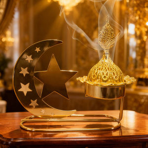 Quemador de Incienso Celestial con Diseño de Luna y Estrella, Quemador de Incienso de Metal Dorado con Diseño de Luna Creciente y Estrella, Quemador de Incienso Árabe - Product Image 2