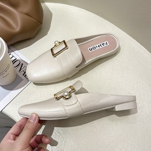 Wholesale Ladies Platform Slip on Summer Square <strong>Heel</strong> Pointed Toe Women Dress Slip-on Sandals Fashion <strong>Mule</strong> Shoes for Women - Product Image 4