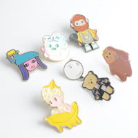 Épingles de revers 3D personnalisées en émail souple, en alliage de zinc, badges irréguliers, emblèmes, souvenirs, cadeaux, conception de logo personnalisé