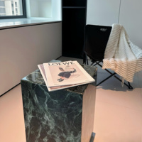 Table de plinthe rectangulaire en marbre Verde Alpi sur mesure pour l'aménagement intérieur de villas et la décoration des chambres d'hôtel
