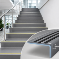 Bordure d'escalier antidérapante en PVC, une seule pièce, élastique, résistante à l'usure, revêtement de marche A50, 23 couleurs pour les escaliers de bureaux et d'hôtels