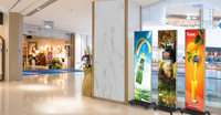 Écran d'affiches LED pliable intérieur P2.5 Écran d'affichage publicitaire pour centre commercial