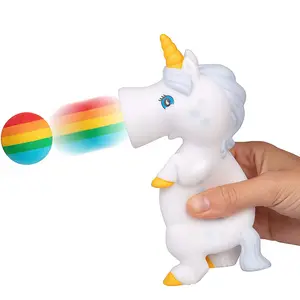 Kartun Unicorn Mainan Remas Hewan Tembakan Bola Pistol Pop Out Bola Busa Barang Anti Stres untuk Anak-anak
