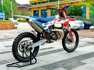 Moto standard EU Hengjian S7-MT250, moto à deux temps monocylindre avec phares d'origine - Product Image 3