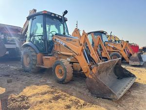 Retroexcavadora Usada Modelo 2024 de 8 Toneladas 580M en Buen Estado con Motor, Caja de Cambios, Rodamientos y Bomba - Product Image 3