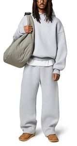 Conjuntos Deportivos de Hombre de Poliéster de Alta Calidad, 650 g/m², con Logotipo Personalizado, Ecológicos, de Moda Invernal, Sudadera con Capucha y Pantalones Cortos, Venta al Por Mayor - Product Image 3