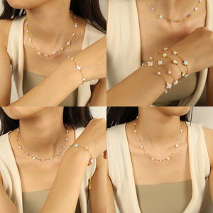 Conjunto de Pulsera y Collar de Acero Inoxidable con Diseño de Concha, Joyería para Mujer, Colgante Chapado en Oro para Uso Diario - Product Image 4